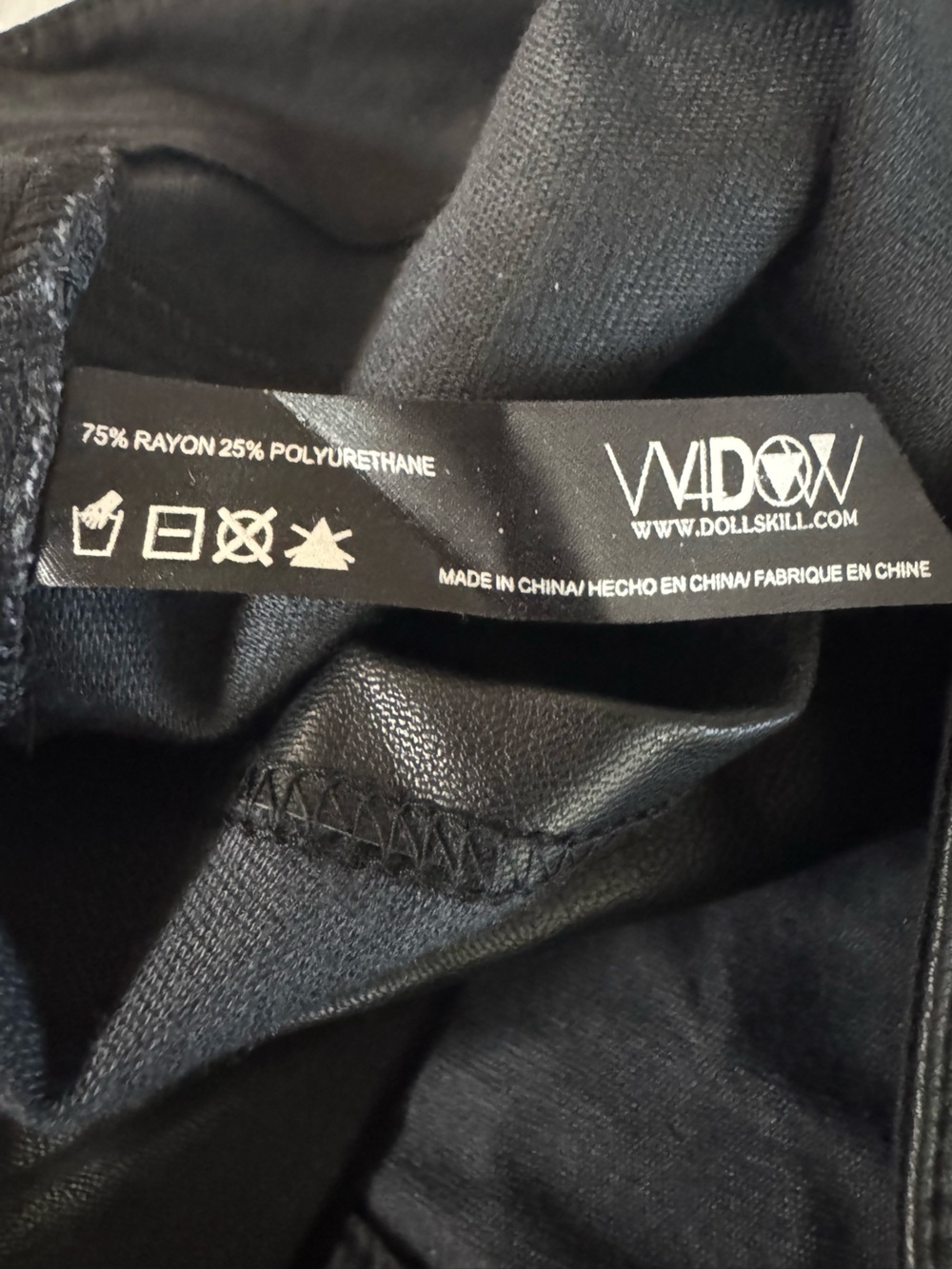 DollsKill.com WIDOW Black Faux Leather shorts, short w/ Chain Accents - NWOT - S - Picture 5 of 11